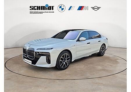 BMW i7 eDrive50 (G70)