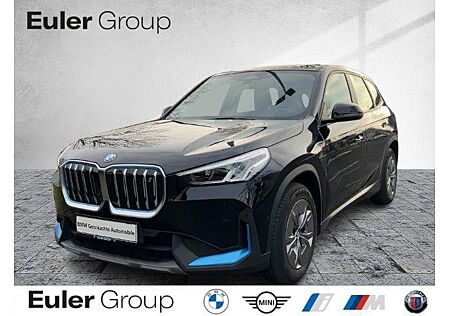 BMW iX1 xDrive30