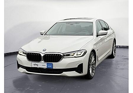 BMW 545e xDrive Limousine