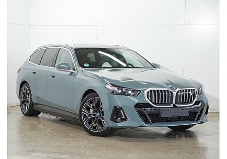 BMW i5 eDrive40 Touring