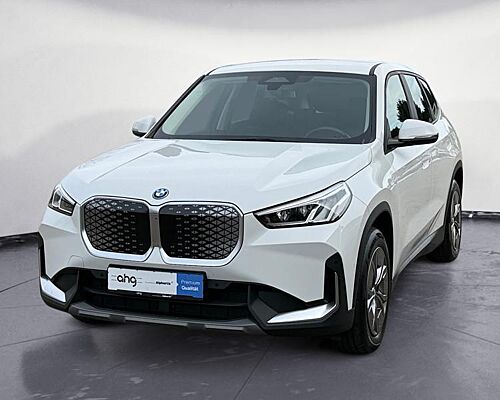 BMW iX1 xDrive30