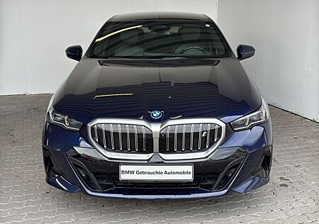 BMW i5 EDRIVE40