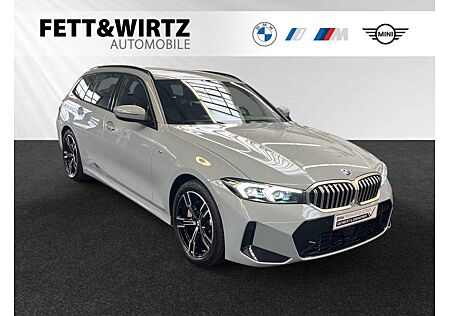 BMW 330i xDrive Touring
