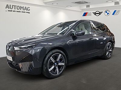 BMW iX xDrive40