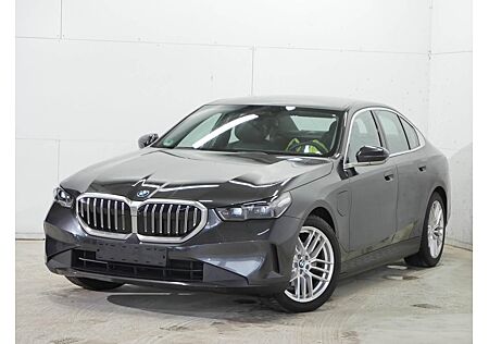 BMW 530E