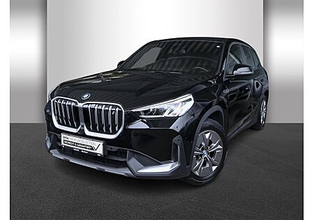 BMW iX1 xDrive30