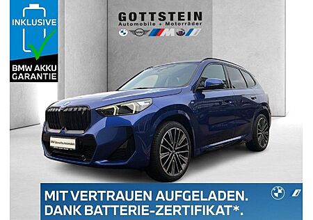 BMW iX1 xDrive30 M Sportpaket