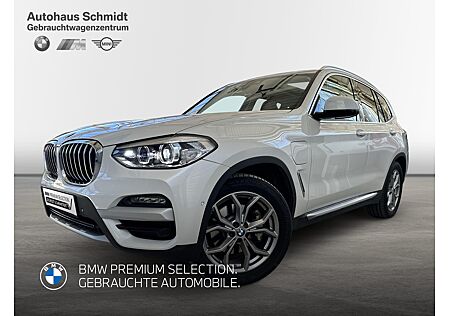 BMW X3 xDrive30e