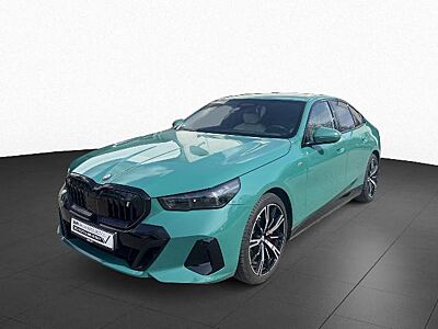 BMW i5 xDrive40