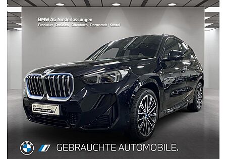 BMW iX1 XDRIVE30 (AB 2022)