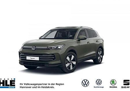 VW Tiguan Volkswagen 2.0 TDI DSG SCR 4Motion Elegance Pano AHK IQ.Drive Winterräder