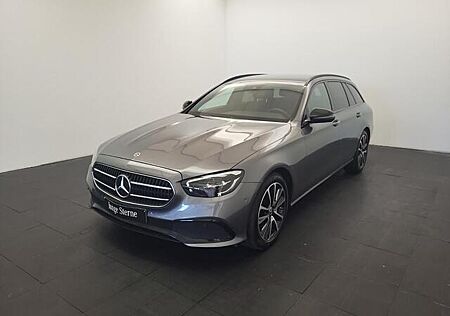 Mercedes-Benz E 300 d 4M T Avantgarde+Night+AHK+Totwinkel+DAB+