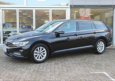 VW Passat Volkswagen Variant Business 1.5 TSI (150 PS) DSG*NAVI*ACC*