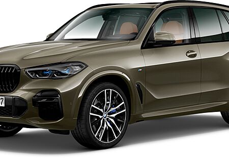 BMW X5 M50i