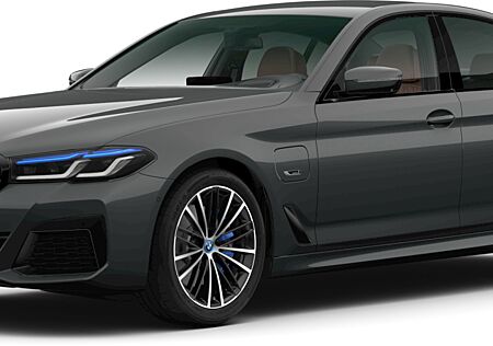 BMW 545e xDrive Limousine