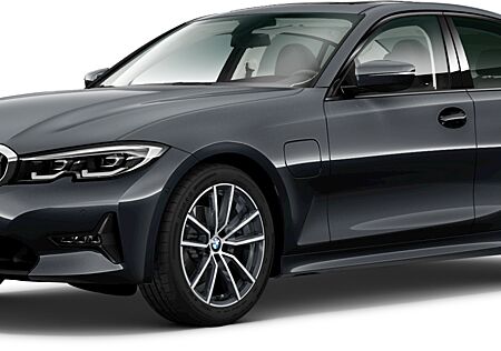 BMW 330e xDrive Limousine