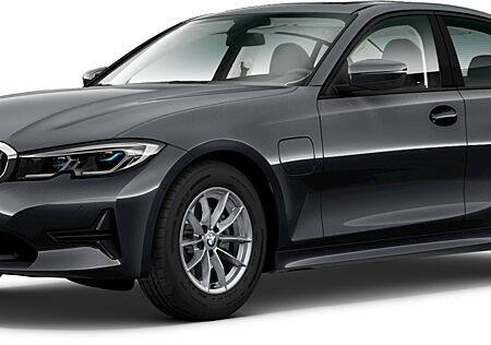 BMW 330e Limousine