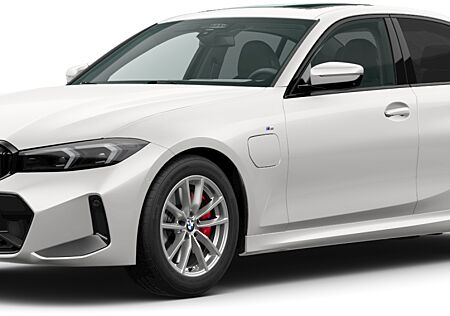 BMW 330e