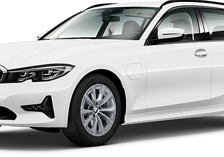 BMW 330e Touring