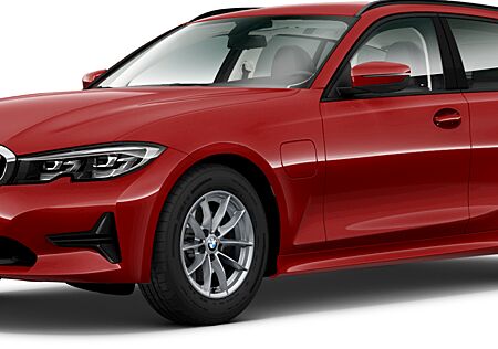 BMW 330e xDrive Touring