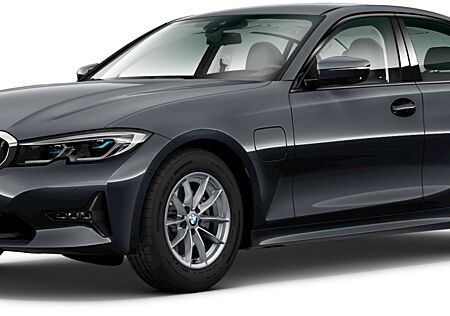 BMW 330E A