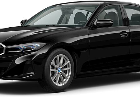 BMW 330e Limousine