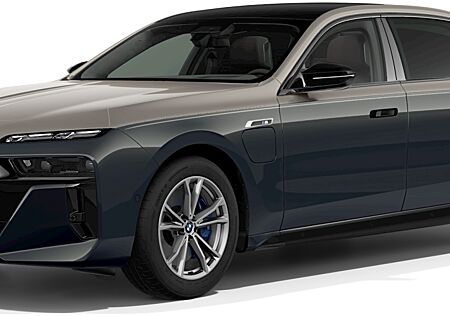 BMW M760e xDrive