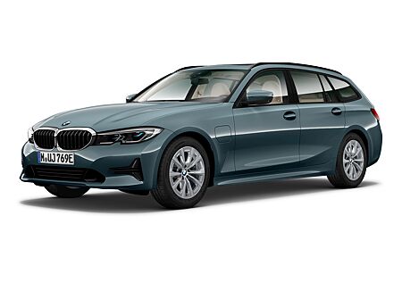 BMW 330e xDrive Touring