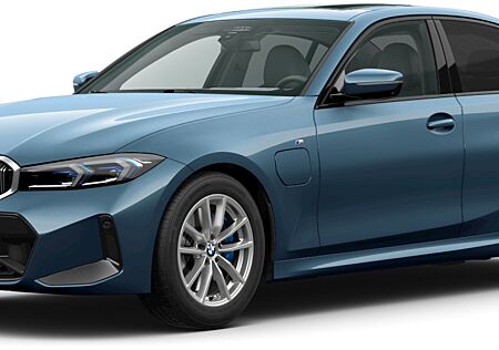 BMW 330e xDrive