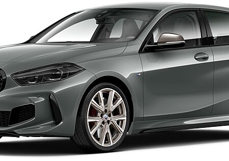 BMW M135i xDrive