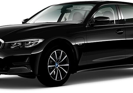 BMW 330e xDrive Touring