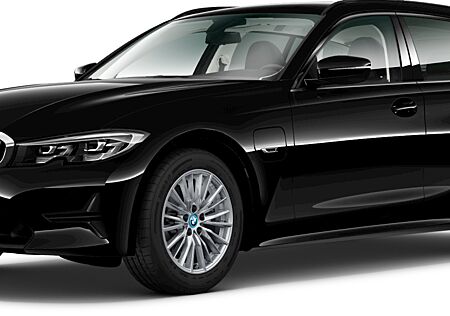 BMW 330e Touring