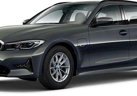 BMW 330e Touring