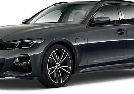 BMW 330e Touring M Sport