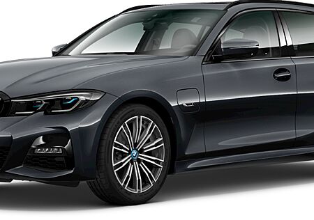 BMW 330e xDrive Touring A.
