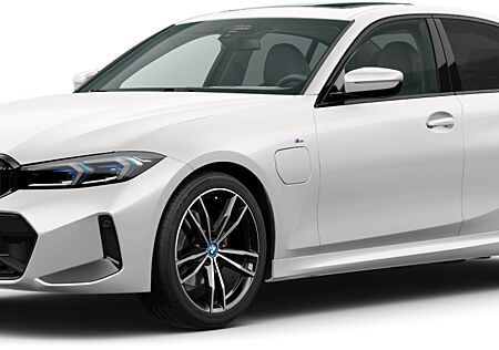 BMW 330e xDrive Limousine