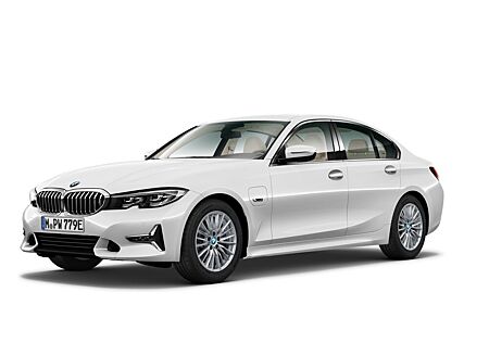 BMW 330e Limousine