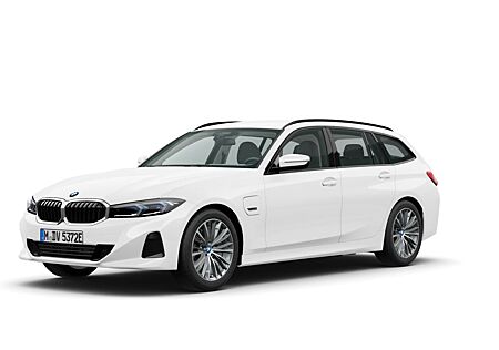 BMW 330e xDrive Touring