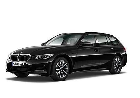 BMW 330e xDrive Touring