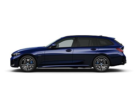 BMW 320e xDrive Touring