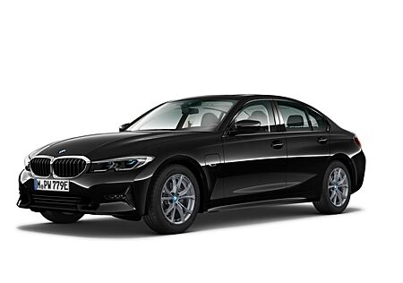 BMW 330e Limousine