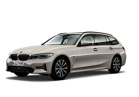 BMW 330e xDrive Touring