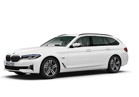 BMW 530e Touring Luxury Line Hybrid