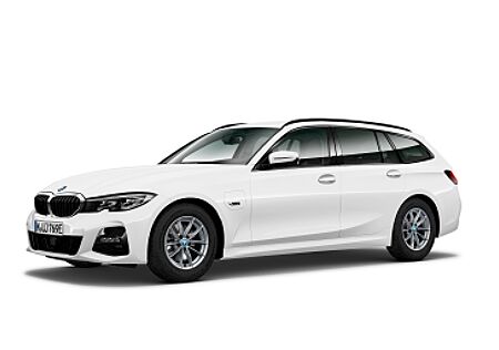 BMW 330e xDrive Touring Hybrid