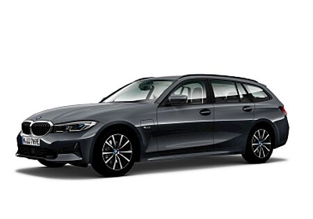 BMW 330e xDrive Touring Hybrid