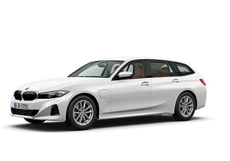 BMW 330e xDrive Touring Hybrid