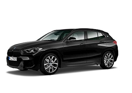 BMW X2 xDrive20iA Benzin