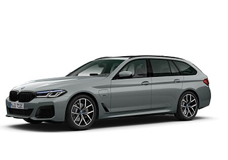 BMW 530e xDrive Touring Hybrid