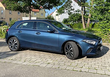 Mercedes-Benz A 250 A-Klasse Plugin Hybrid e 8G-DCT