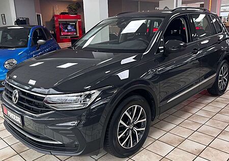VW Tiguan Volkswagen Life